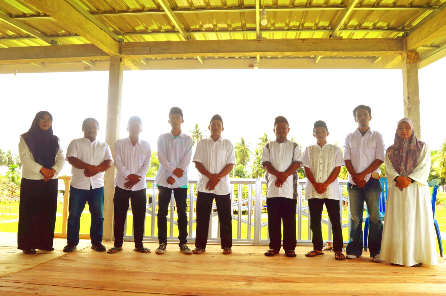Aparat desa Siniu