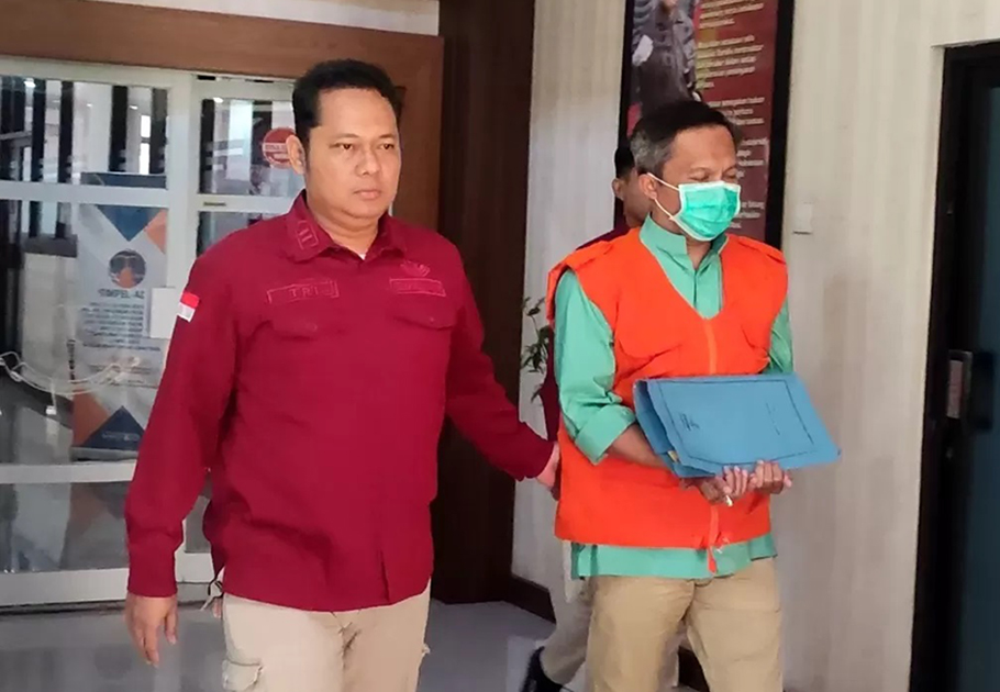Kejati Jateng Tahan Eks Setdakab Cilacap Terkait Dugaan Korupsi Aset BUMD